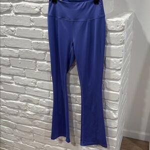 NEW Z By Zella Rhythm Feel High Waist Flare Leggings - Purple